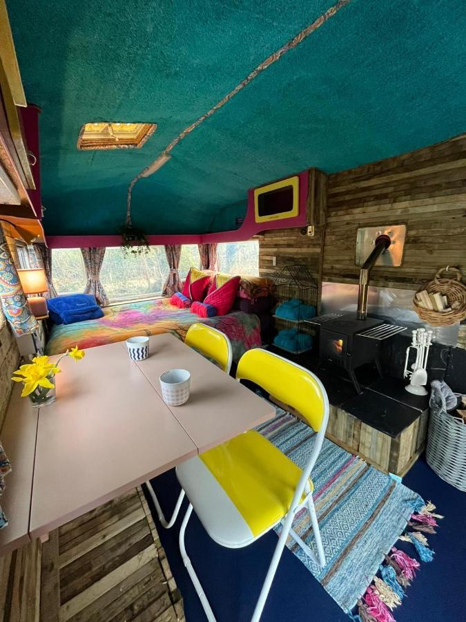 Budget Stay, In Lovely Private Setting With Rustic Charm, Log Burner, Fire Pit, Campers Kitchen & Eco Loo No Bedding Supplied Narberth Kültér fotó